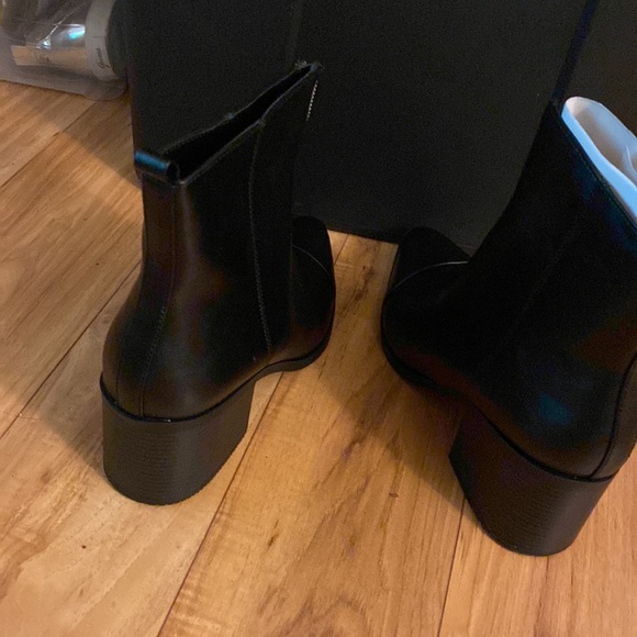 Just Fab ankle boots - Picture 3 of 4